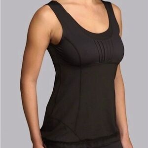 Lululemon Athletica Sunrise Pleated Tank Top Drawstring Waist